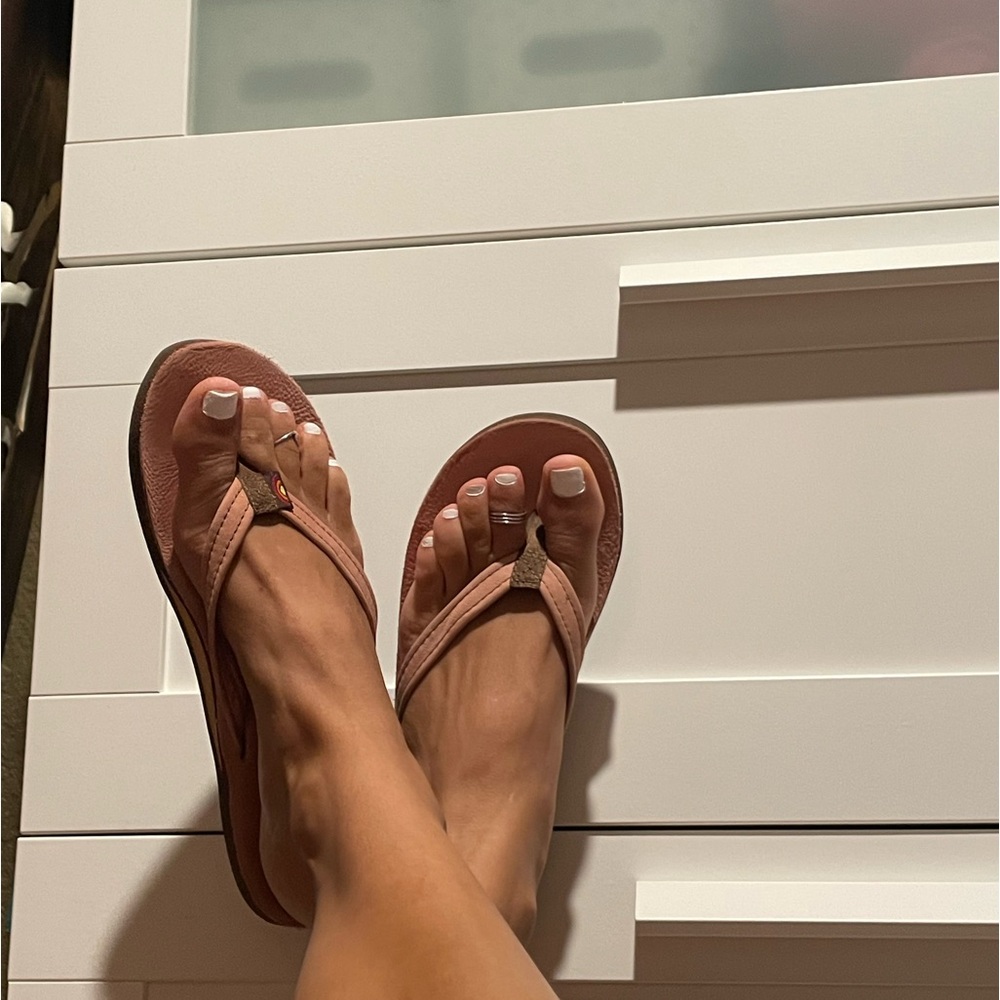 Rainbow Single Layer Arch Support 1/2 Strap Flip … - image 2